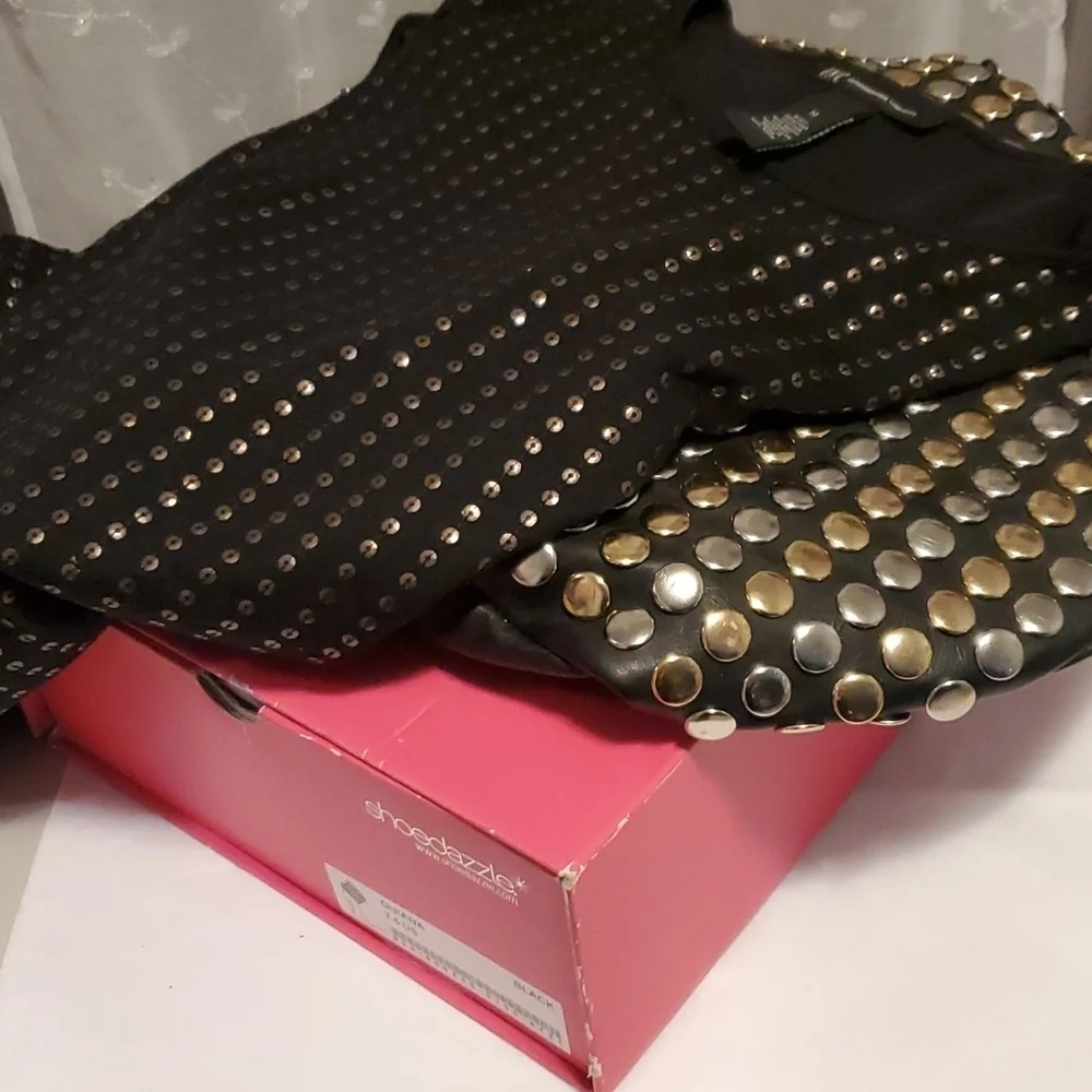 STUDDED SEXY SPIKE ANKLE BOOTS WITH HEELS SZ 8/M - Picture 10 of 10